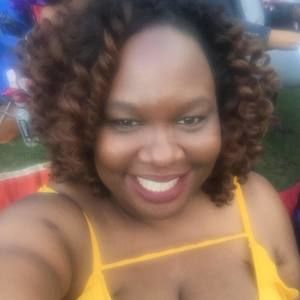 Meet your Posher, Vanessa